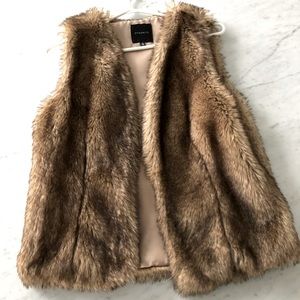 Dynamite faux fur vest